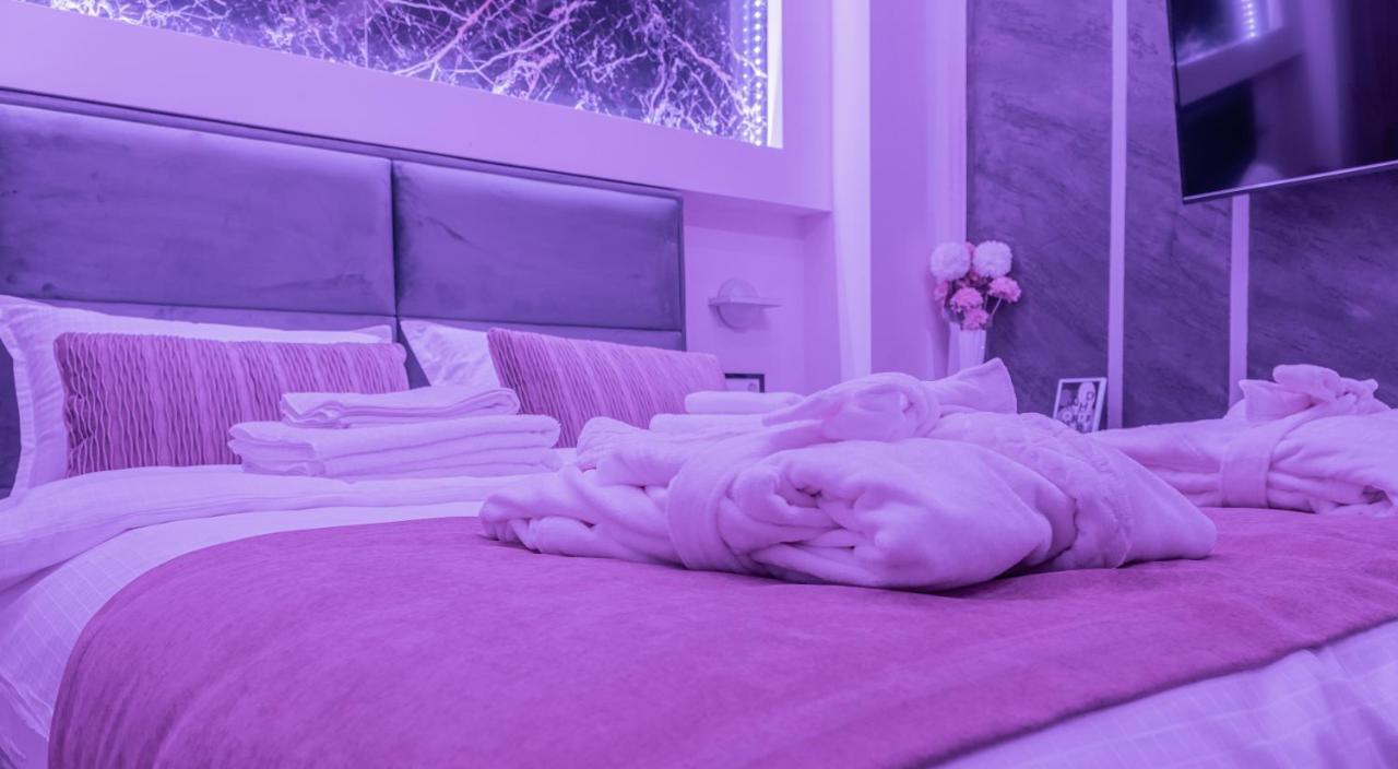 9 Nine - Luxury Apartments & Suites Belgrad Exterior foto