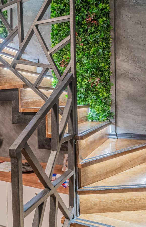 9 Nine - Luxury Apartments & Suites Belgrad Exterior foto